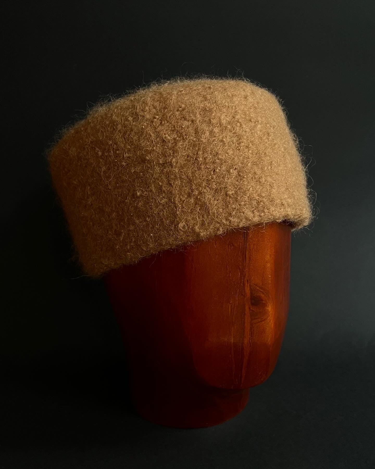 THE SHORT WOOL ŠUBARA